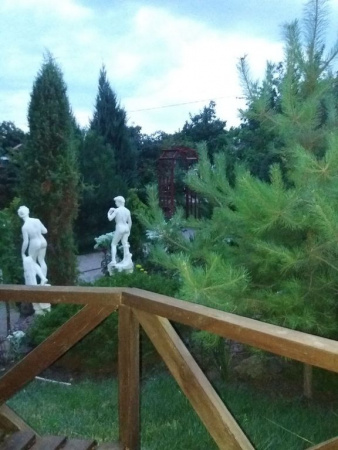 Частный пансионат "Тихий дворик"